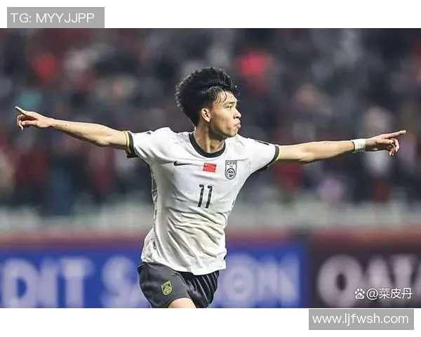 黑山足球新星中锋崛起成球队核心带领队伍迈向国际舞台